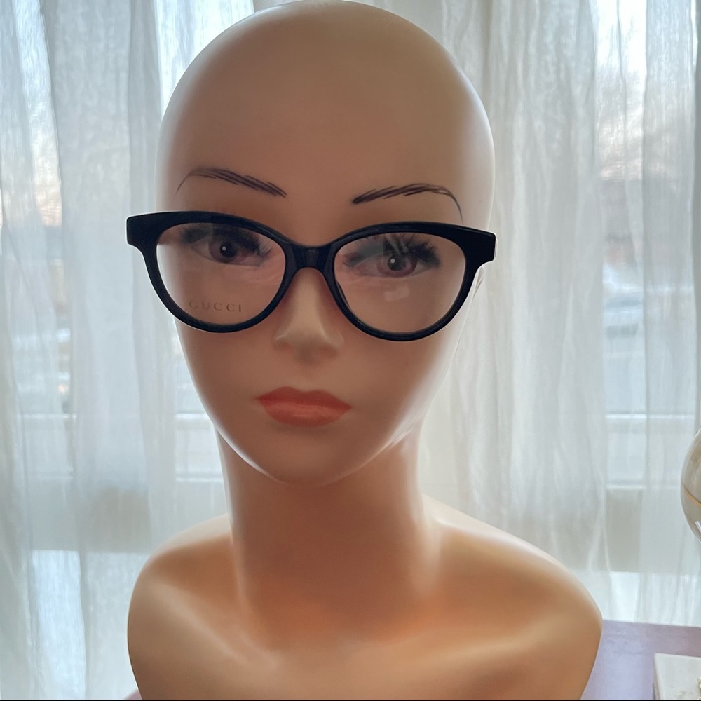 💯 authentic Gucci glasses. - Picture 6 of 16